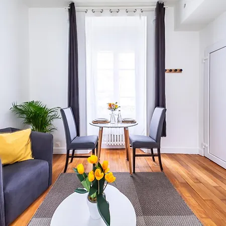 Equipe, Gare A 200m, Entre Versailles Et Sqy Apartment *