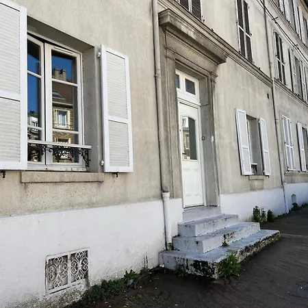 Equipe, Gare A 200m, Entre Versailles Et Sqy Apartment *